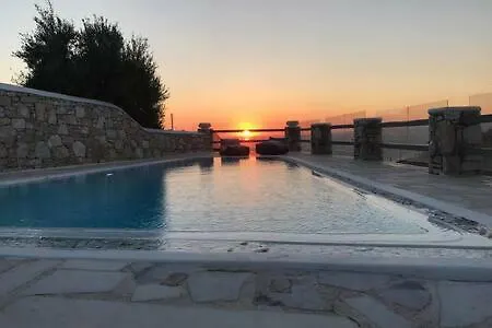 C.L.S Cavo Delos,Private Pool Mykonos Town
